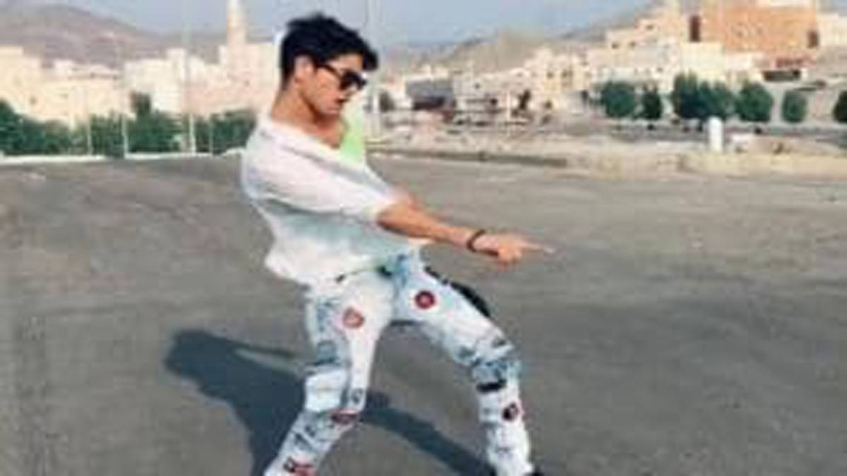 सऊदी अरब में नौकरी करता है TikTok स्टार
