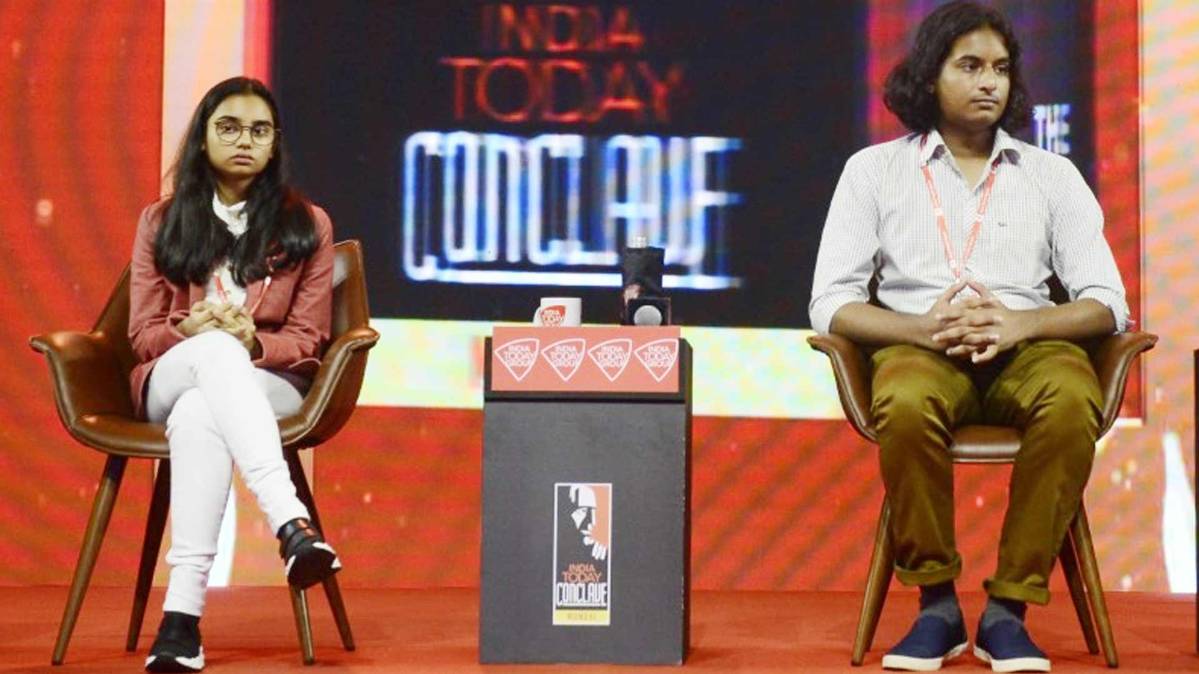 अरशा गौड़ और अंबुज सेन पात्रा