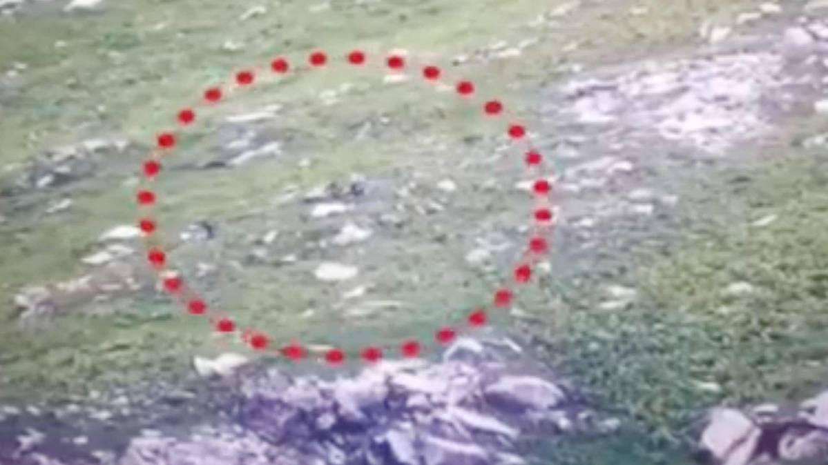 घुसपैठ करते आतंकी