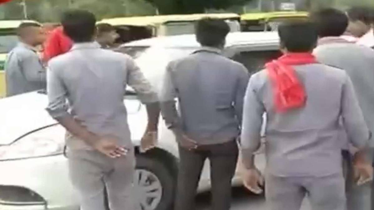 लंच ब्रेक (फोटो टीवी ग्रैब)