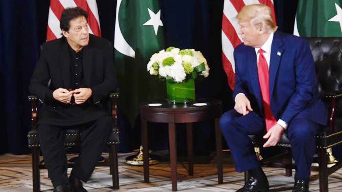 अमरीकी राष्‍ट्रपति ट्रंप और पाक पीएम इमरान खान(फोटो- @pid_gov)