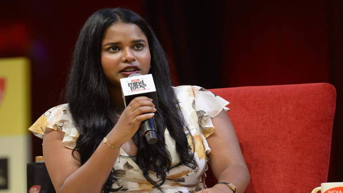 सब्यसाची ने वार्शिता को दिया मॉडल बनने का ऑफर