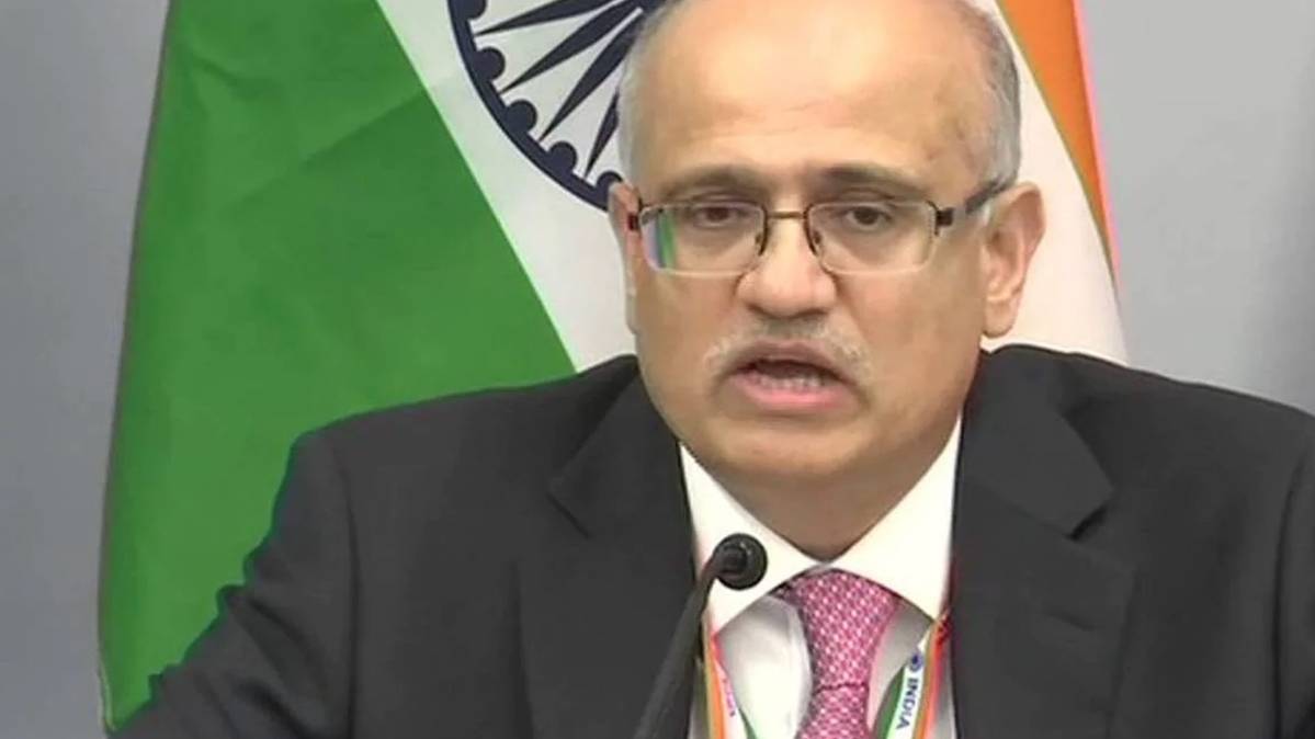 विजय गोखले (ANI)