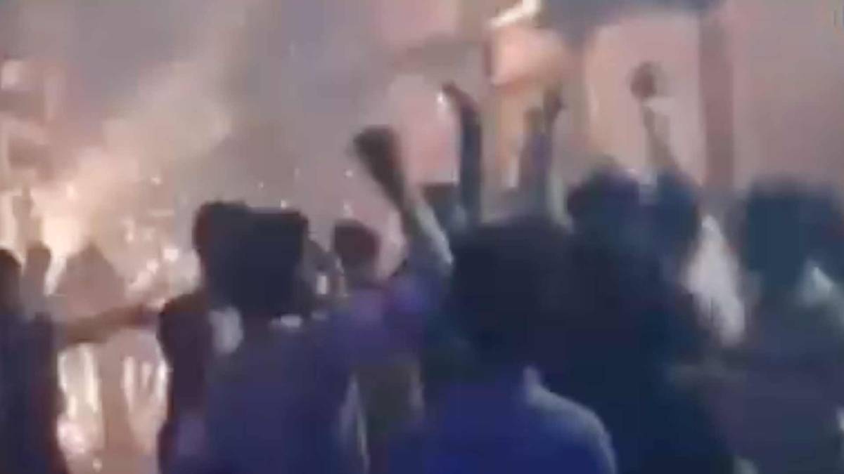 परंपरा के नाम पर जान से खिलवाड़