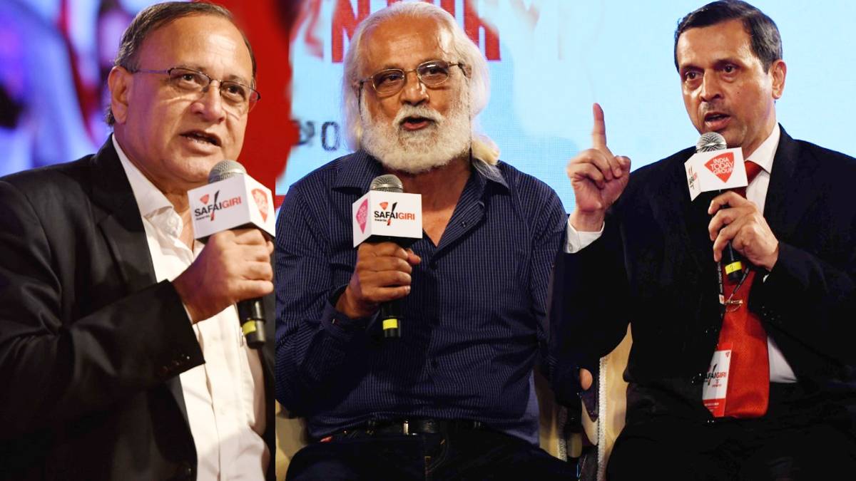 सफाईगीरी अवार्ड्स में वायु प्रदूषण पर चर्चा करते गेस्‍ट