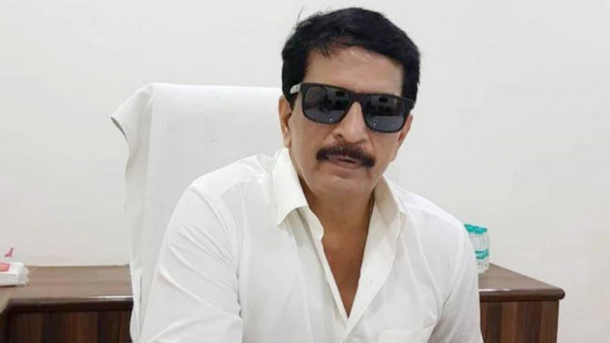 पूर्व एनकाउंटर स्‍पेशलिस्‍ट प्रदीप शर्मा(फाइल फोटो)