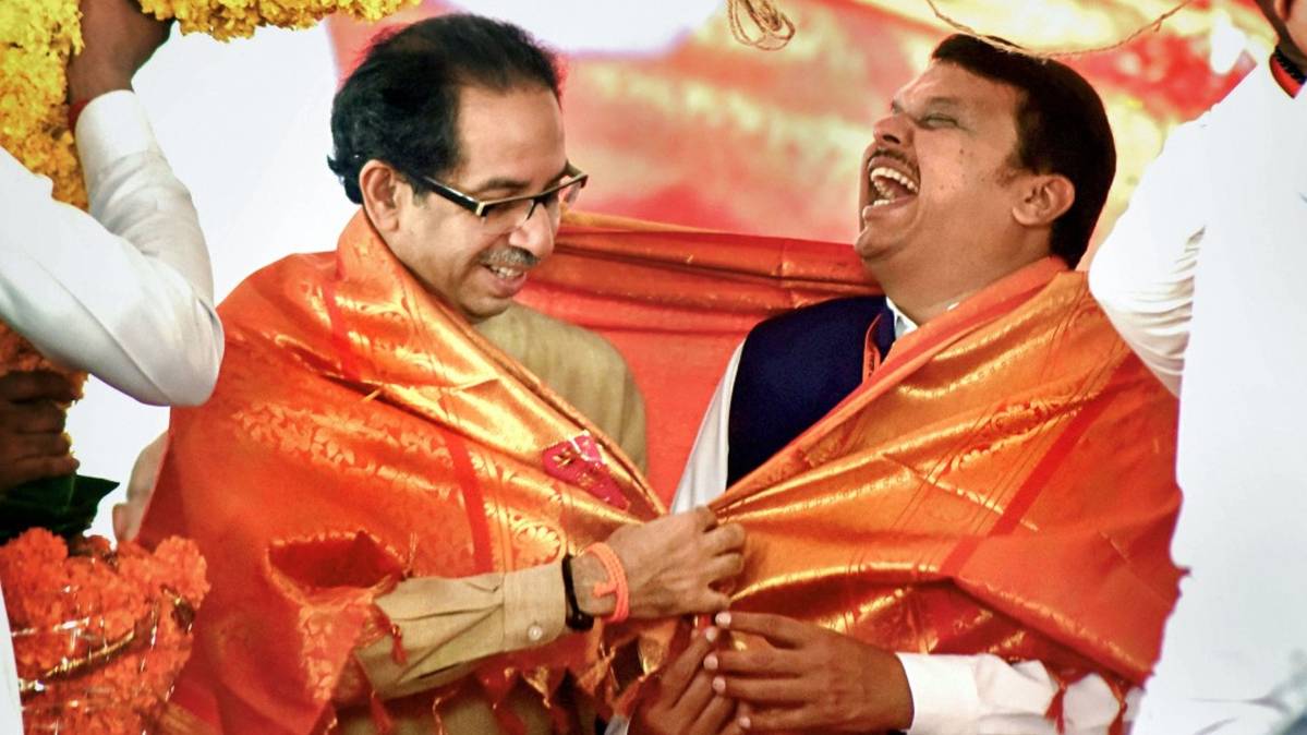 महाराष्ट्र में फिर बीजेपी-शिवसेना गठबंधन की वापसी के आसार(फोटो-PTI)