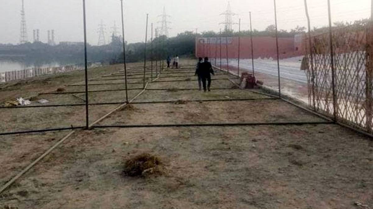 छठ पूजा के लिए बन रहे घाट