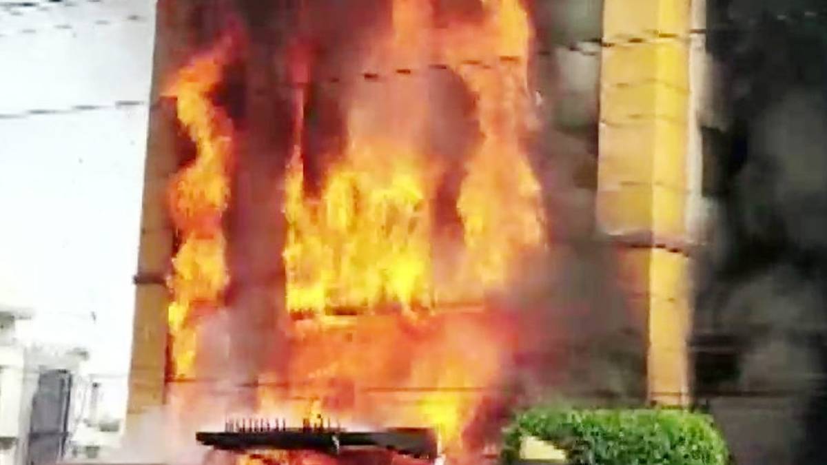 होटल में आग (ANI)