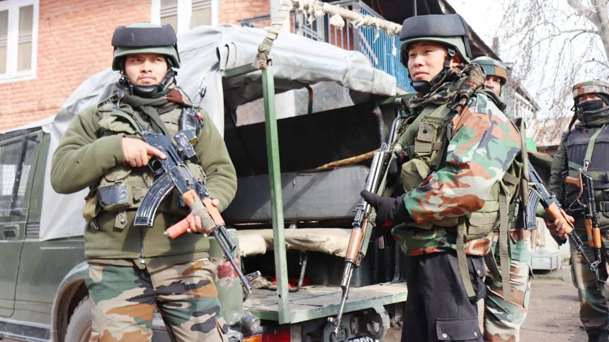 कश्‍मीर में तैनात जवान (फाइल फोटो: Mohd Iqbal)