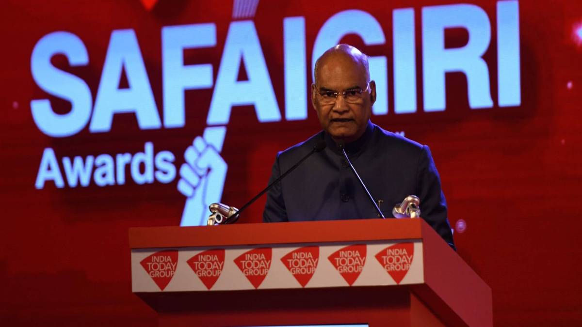 सफाईगीरी के कार्यक्रम में राष्ट्रपति रामनाथ कोविंद