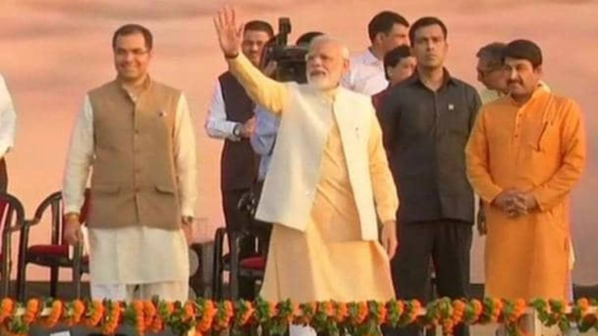 द्वारका में प्रधानमंत्री नरेंद्र मोदी (फोटो-ANI)
