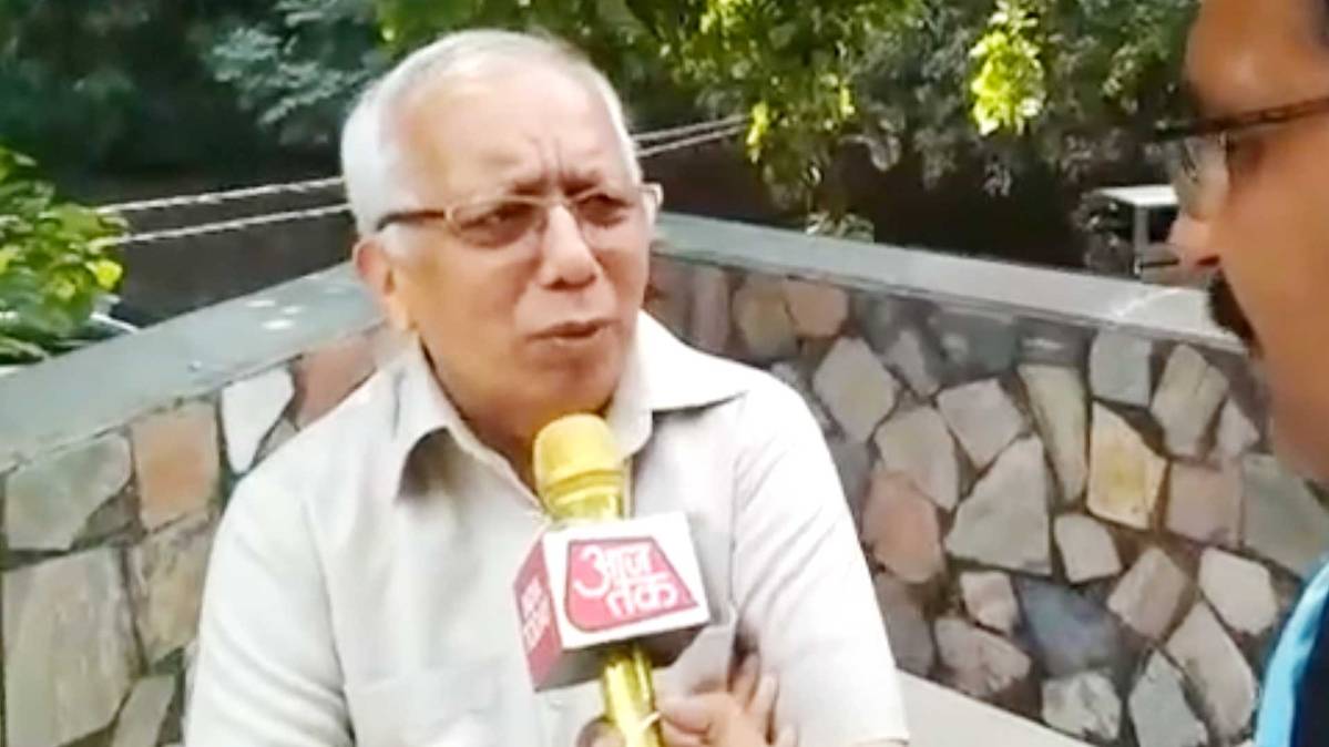 मुस्लिम पर्सनल लॉ बोर्ड के सदस्य फ़ारूक़ी