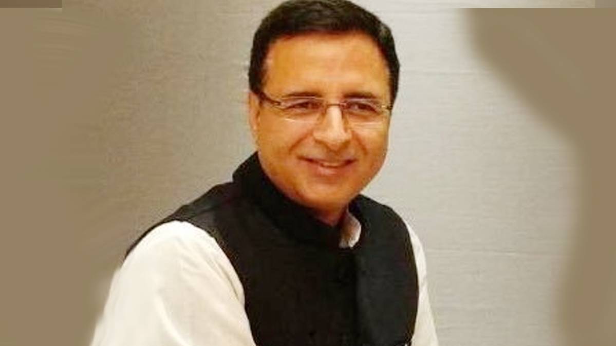 कांग्रेस के दिग्‍गज नेता रणदीप सुरजेवाला(फाइल फोटो)