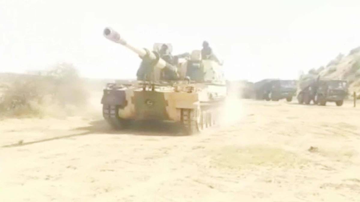 9 बज गए (फोटो ANI)