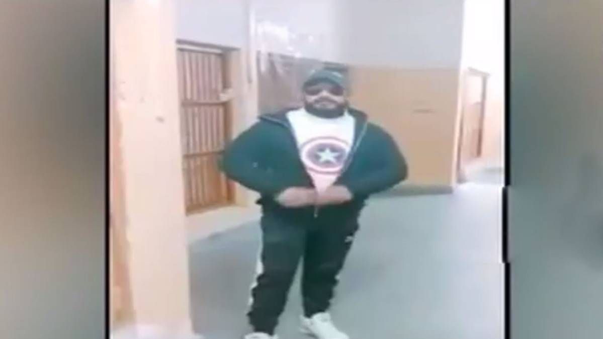 तिहाड़ जेल में कैदी