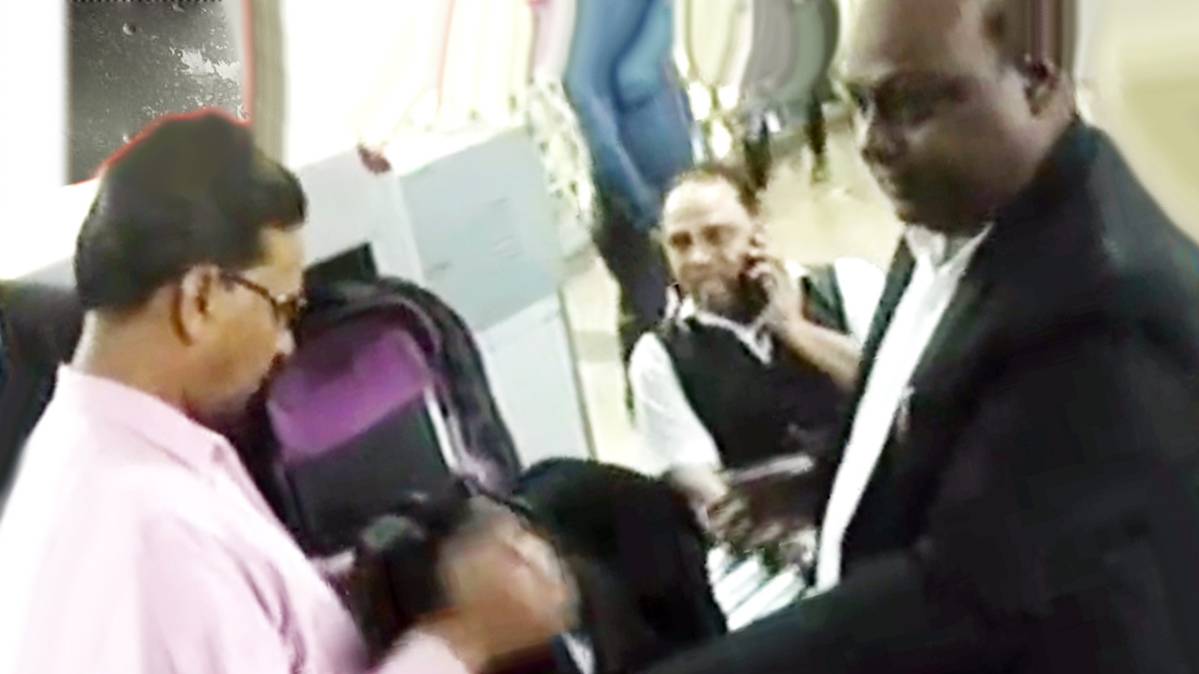 वकीलों की हड़ताल का आज चौथा दिन