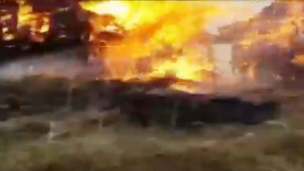 गोशाला में आग