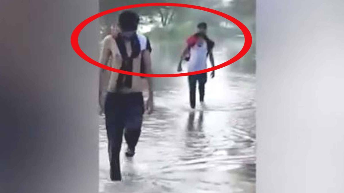 बदमाशों ने किया सरेंडर