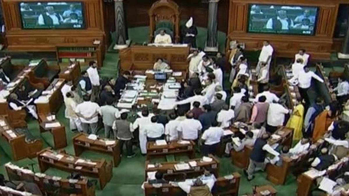 लोकसभा में प्रदूषण पर हो सकती है बहस (फोटो एएनआई)