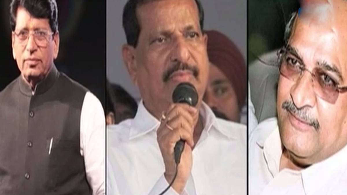 महाराष्ट्र में विधायक जुटाने में चार BJP नेता लगे काम पर