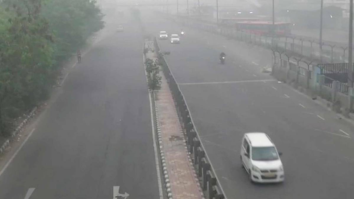 दिल्ली में प्रदूषण का कहर (IMAGE ANI)