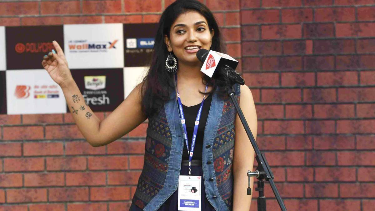 2019 साहित्य आजतक: कवयित्री सैनी राज