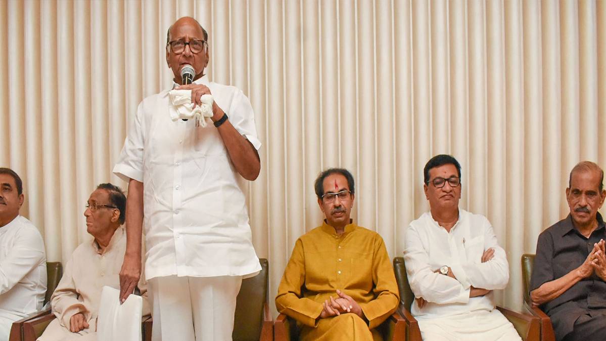 शरद पवार का 2-2 फॉर्मूला (फाइल फोटो-PTI)