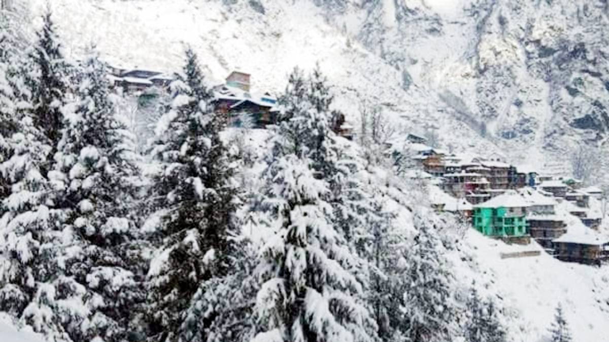 बर्फबारी