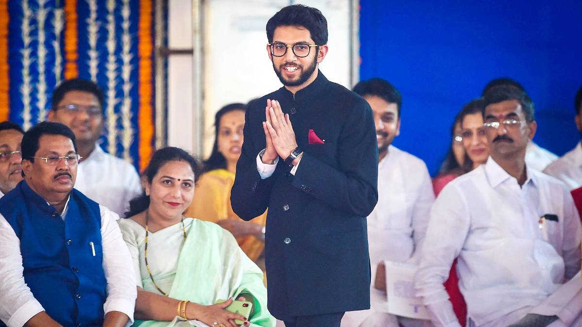 आदित्य ठाकरे ने ली शपथ (PTI)