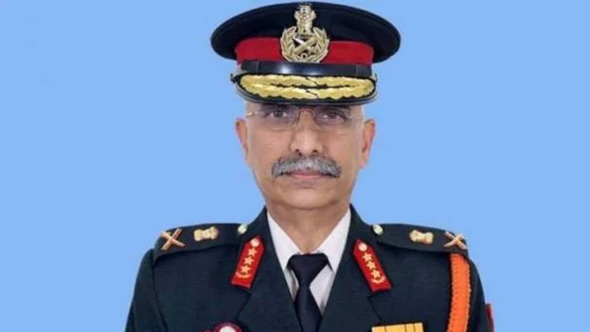 लेफ्टिनेंट जनरल मनोज मुकुंद नरवणे (फाइल फोटो)