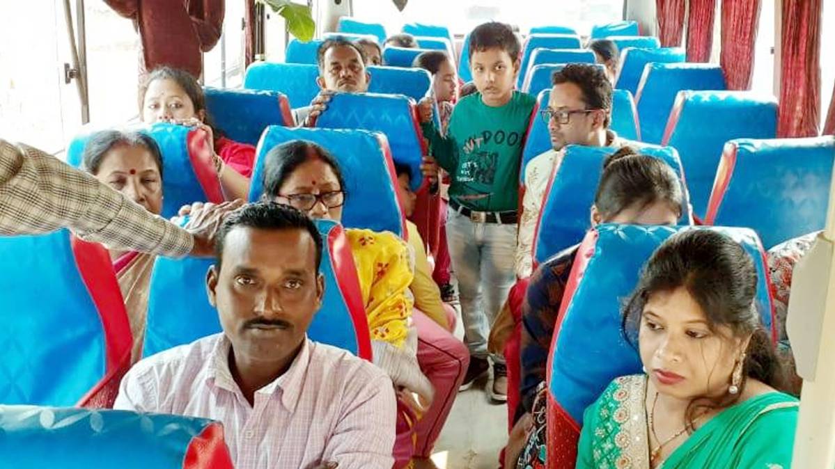 नहीं निकल पाई बारात