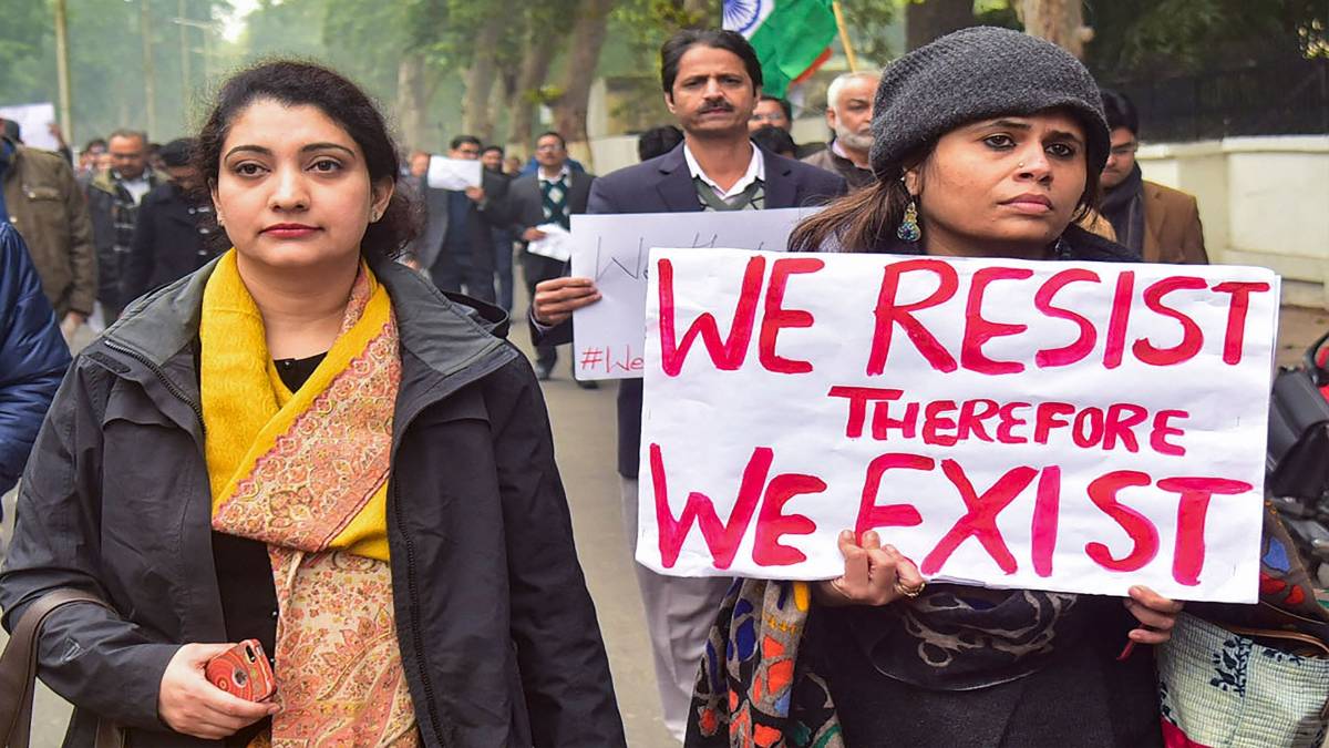 नागरिकता कानून पर बवाल (फोटो-PTI)