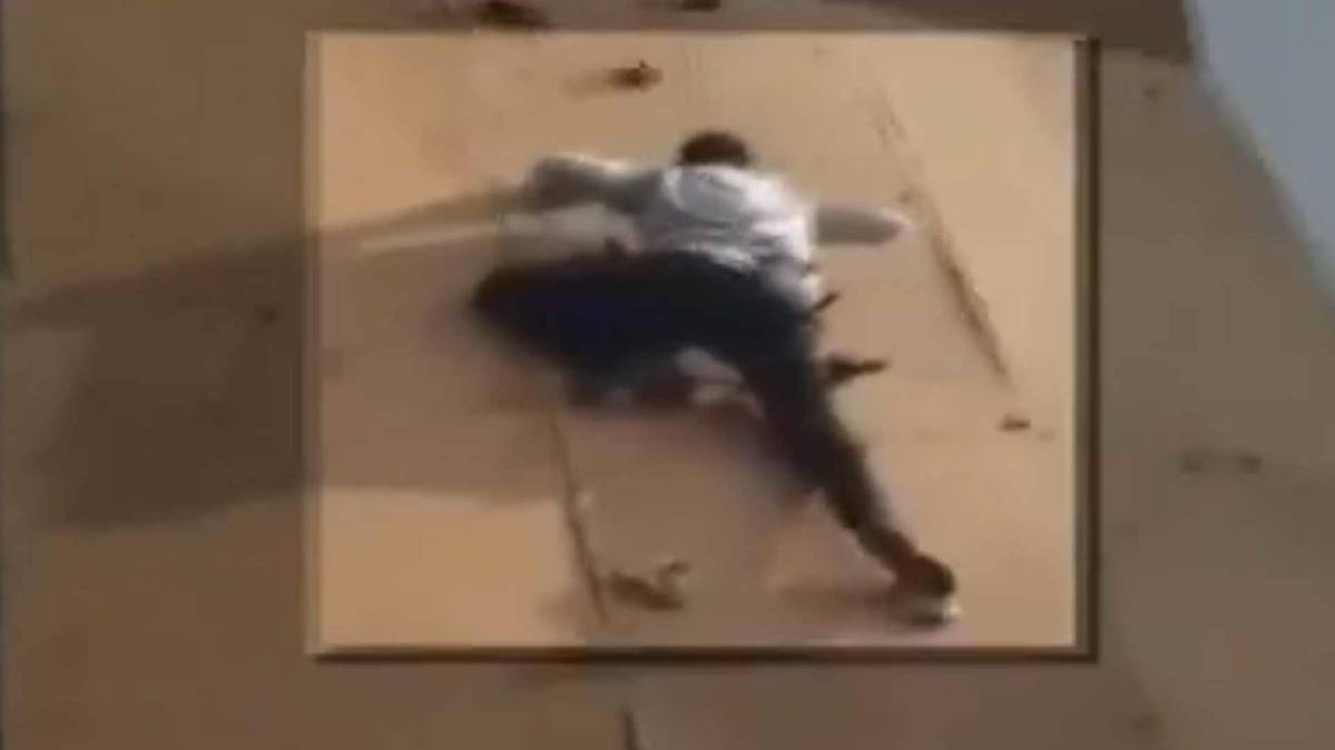 जीतू पटवारी 40 फीट की ऊंचाई तक चढ़ गए (फोटो टीवी ग्रैब)