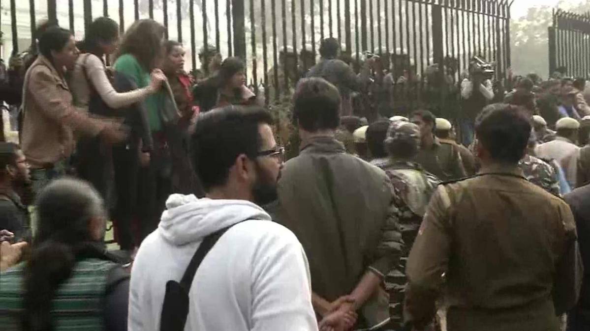 नॉनस्टॉप 100 (फोटो ANI)