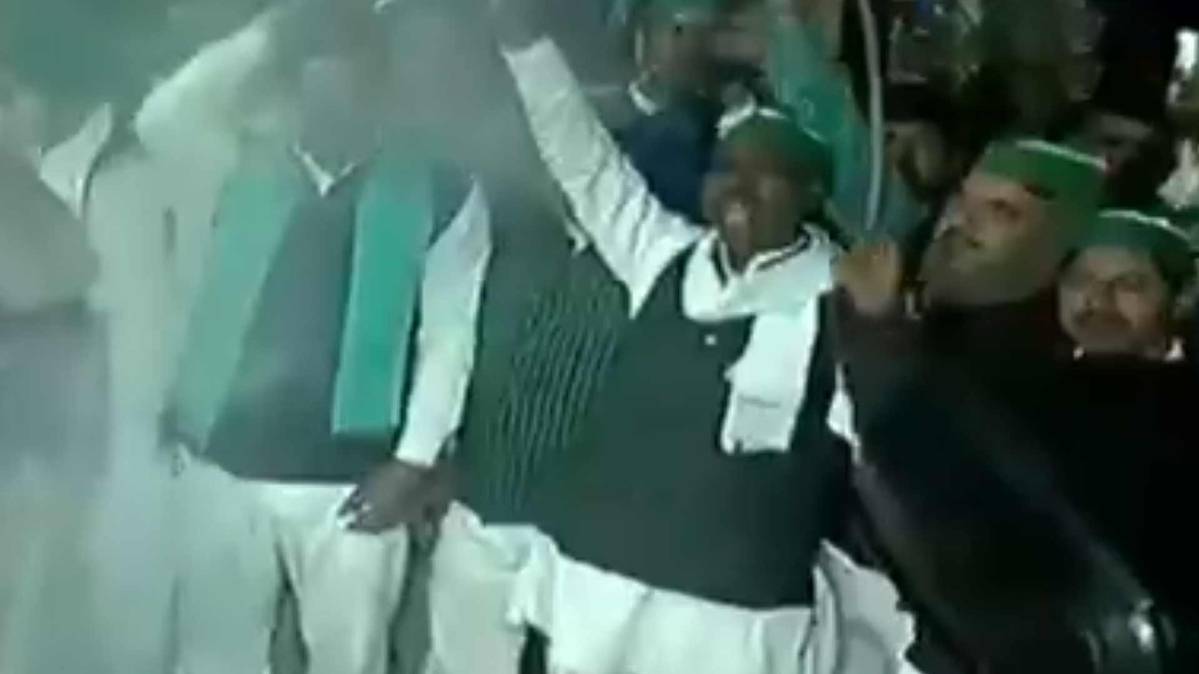 लखनऊ में किसानों की आंदोलन (फोटो टीवी ग्रैब)