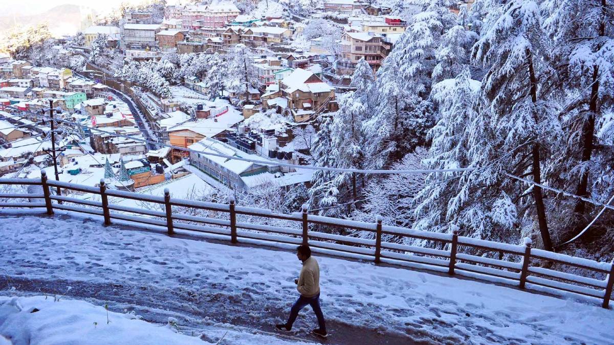 बर्फबारी