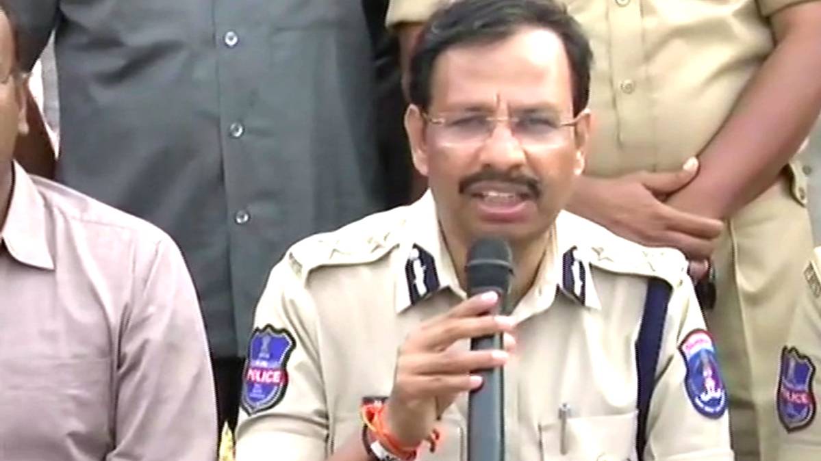 पुलिस कमिश्नर वी सज्जनार (ANI)