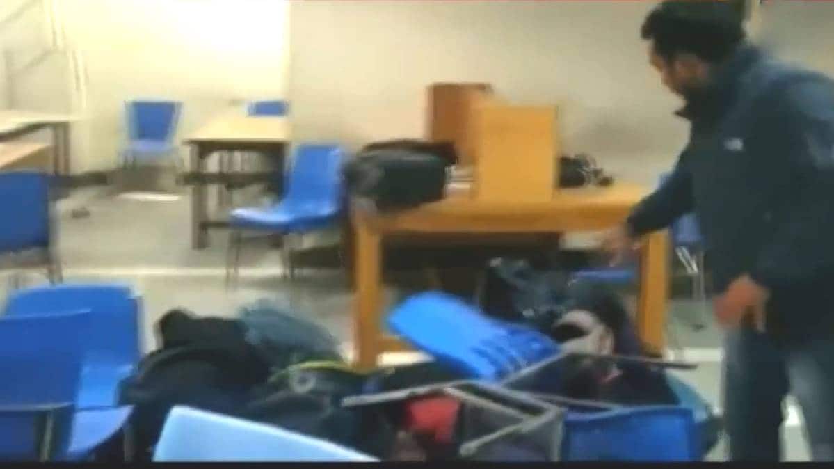 जामिया की लाइब्रेरी से ग्राउंड रिपोर्ट