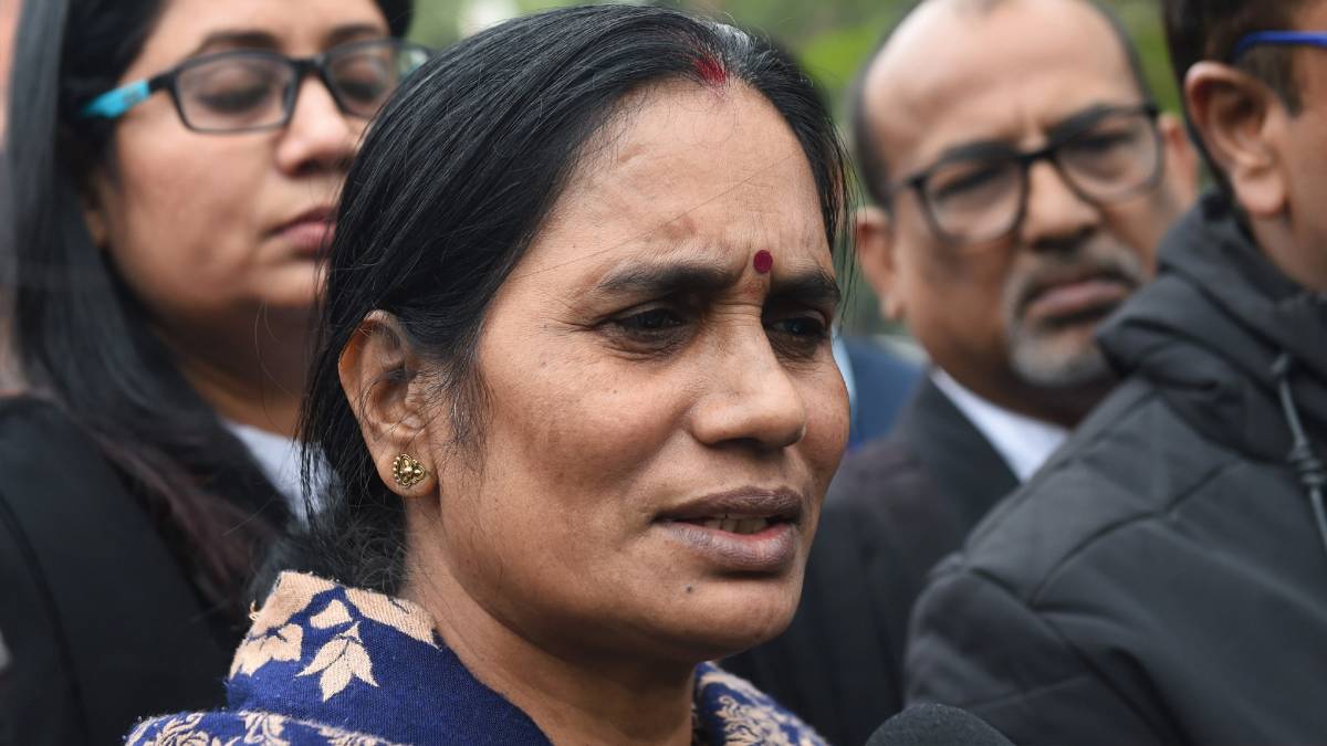 निर्भया की मां (PTI)