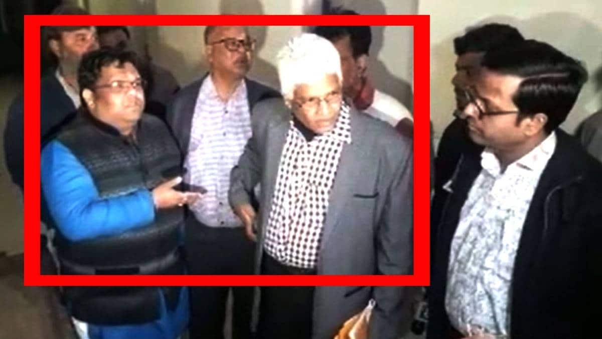 अस्पताल अधीक्षक को पड़ी फटकार