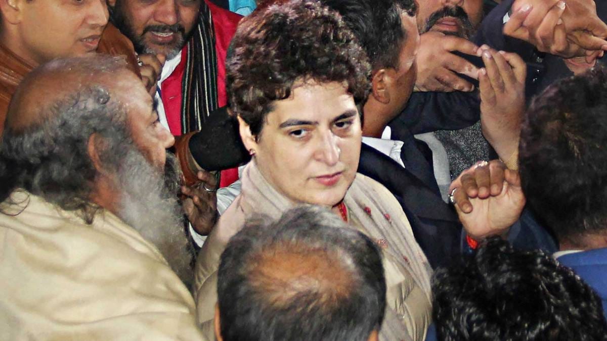 प्रियंका गांधी ने यूपी पुलिस पर बोला हमला (फोटो-ANI)