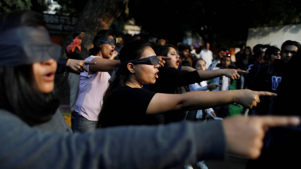 पीड़िता की मौत पर प्रदर्शन