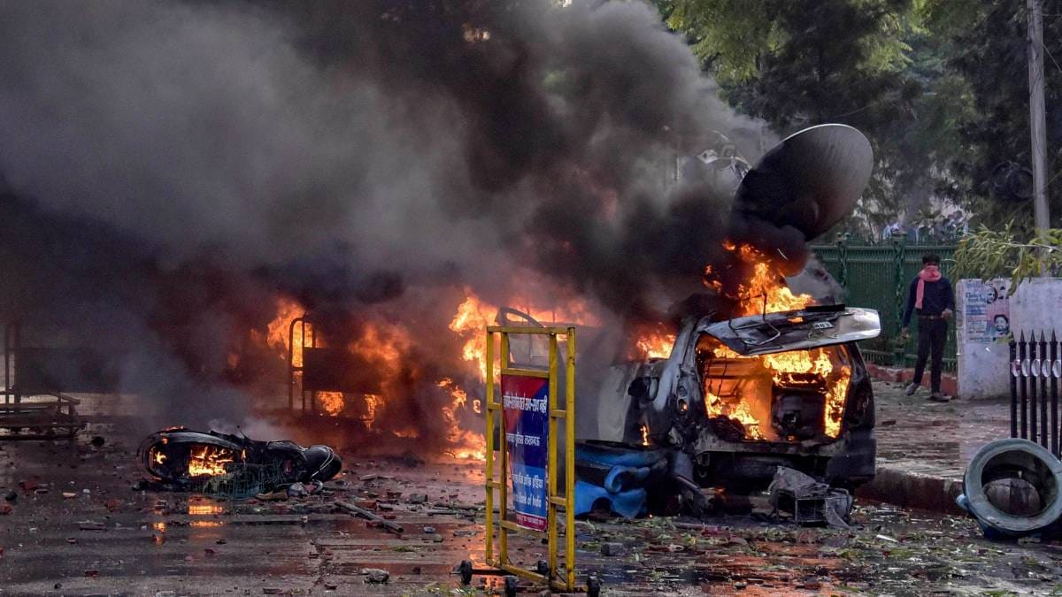 लखनऊ में प्रदर्शन