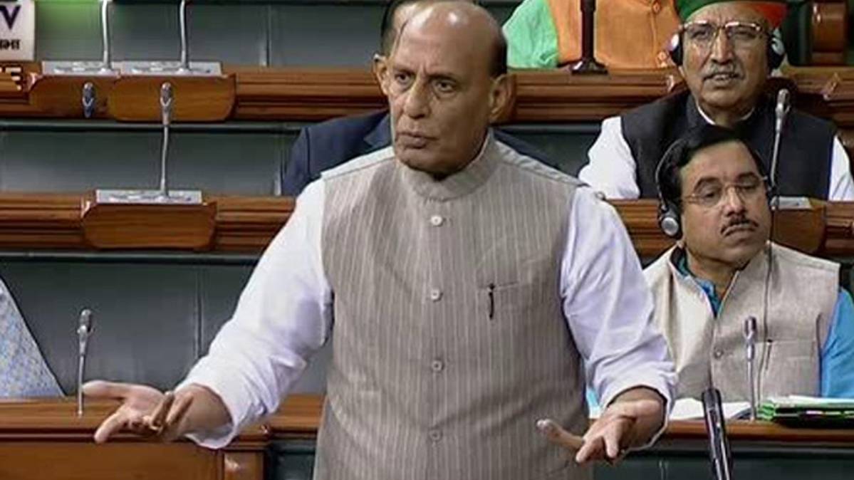 लोकसभा में रक्षा मंत्री राजनाथ सिंह