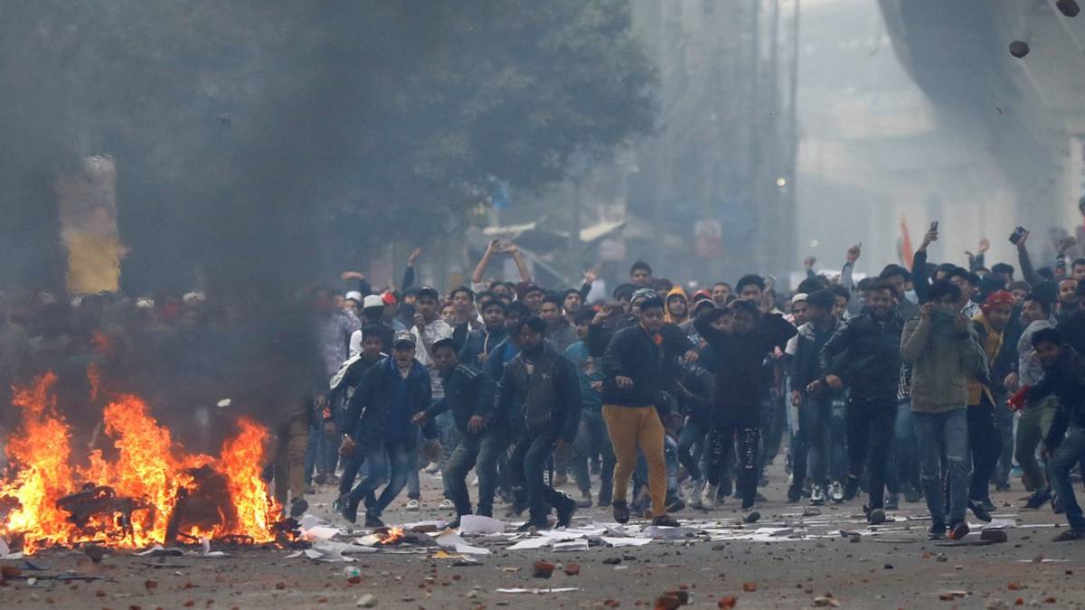 सीलमपुर में भारी प्रदर्शन (फोटो- रॉयटर)