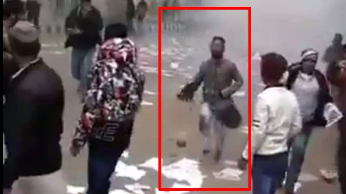 दिल्ली के सीलमपुर में भड़की हिंसा का वीडियो