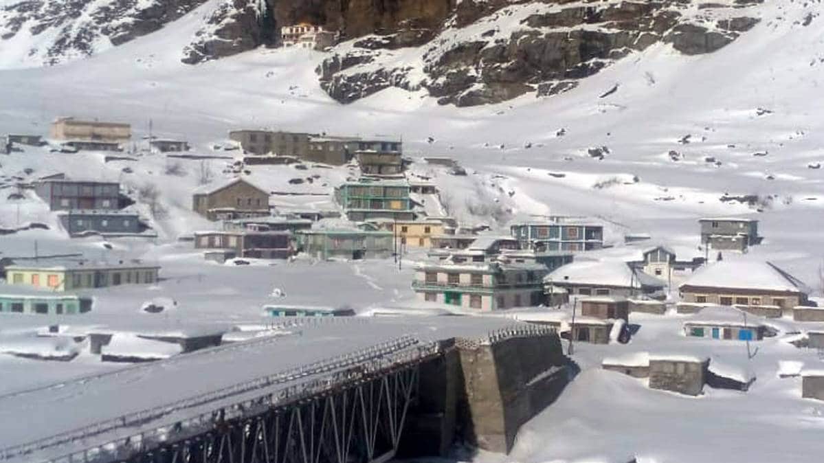 बर्फबारी