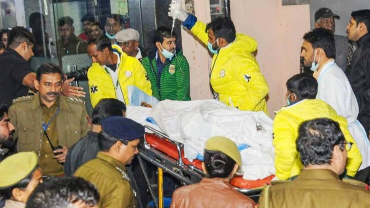 The Unnao rape survivor, who has suffered 90 per cent burns in the incident, being shifted to Safdarjung Hospital in Delhi. (Photo: PTI)