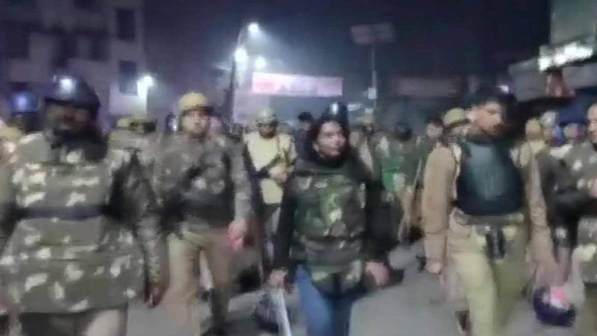 100 शहर 100 खबर